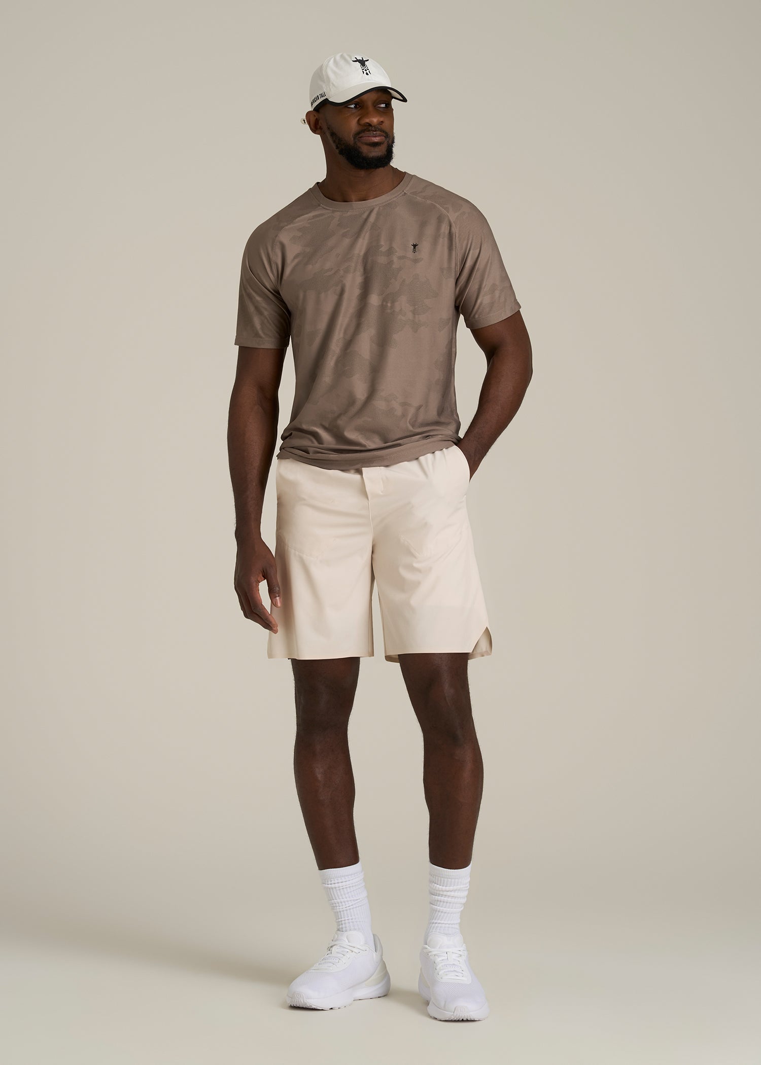 2-in-1 Featherweight Running Short for Tall Men in Light Stone