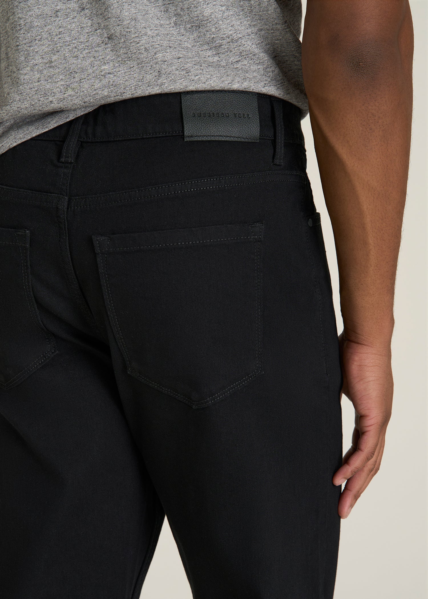Carman TAPERED Jeans for Tall Men in Optimum Black