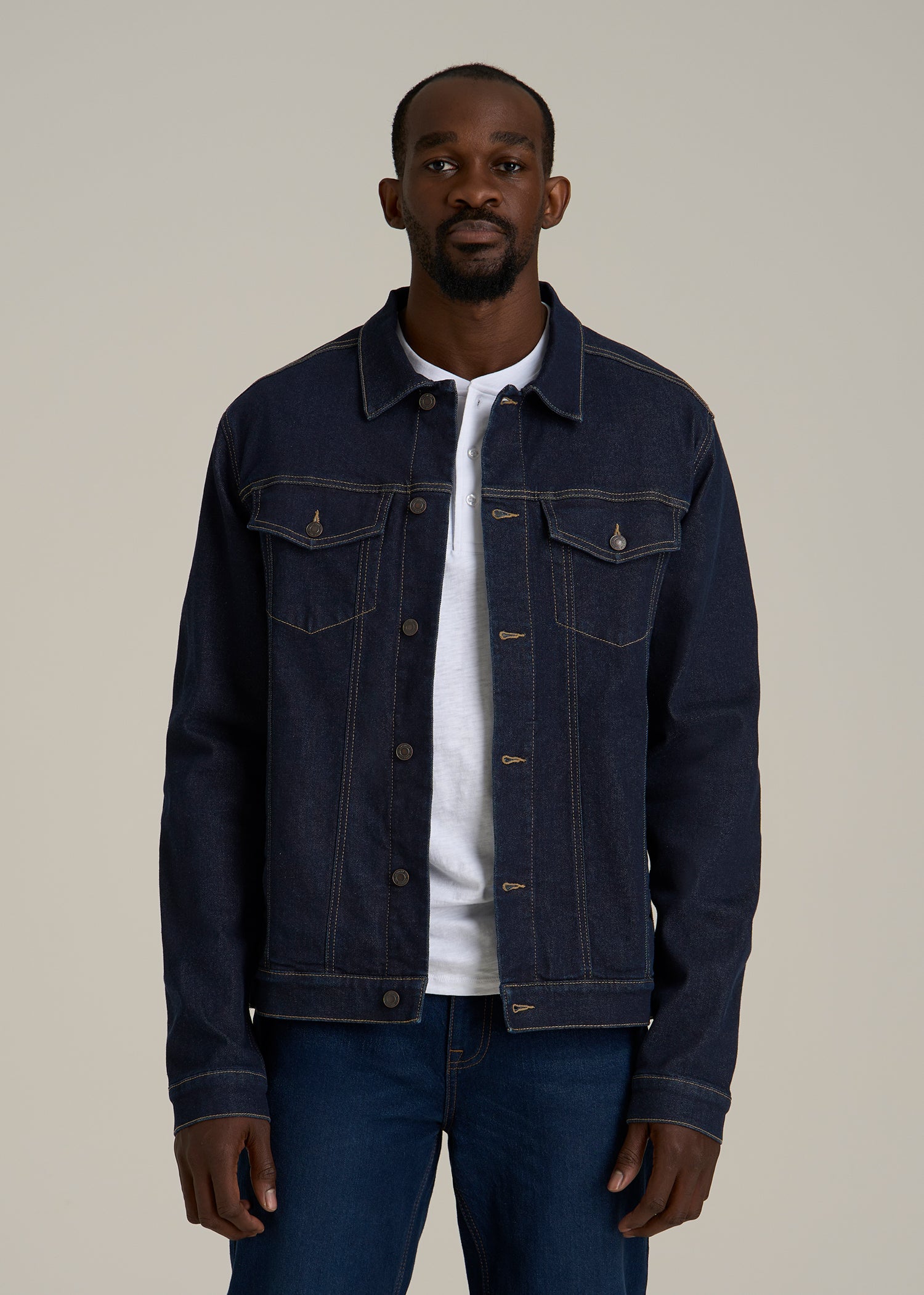 Classic Denim Jacket for Tall Men in Rinse Wash