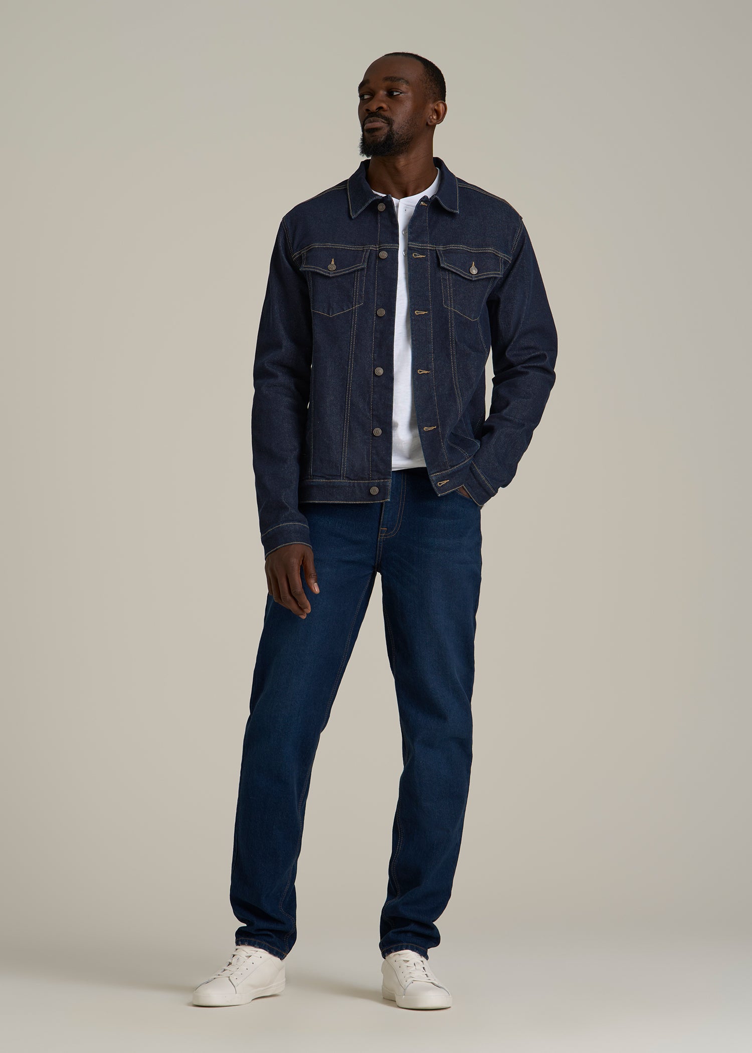 Classic Denim Jacket for Tall Men in Rinse Wash