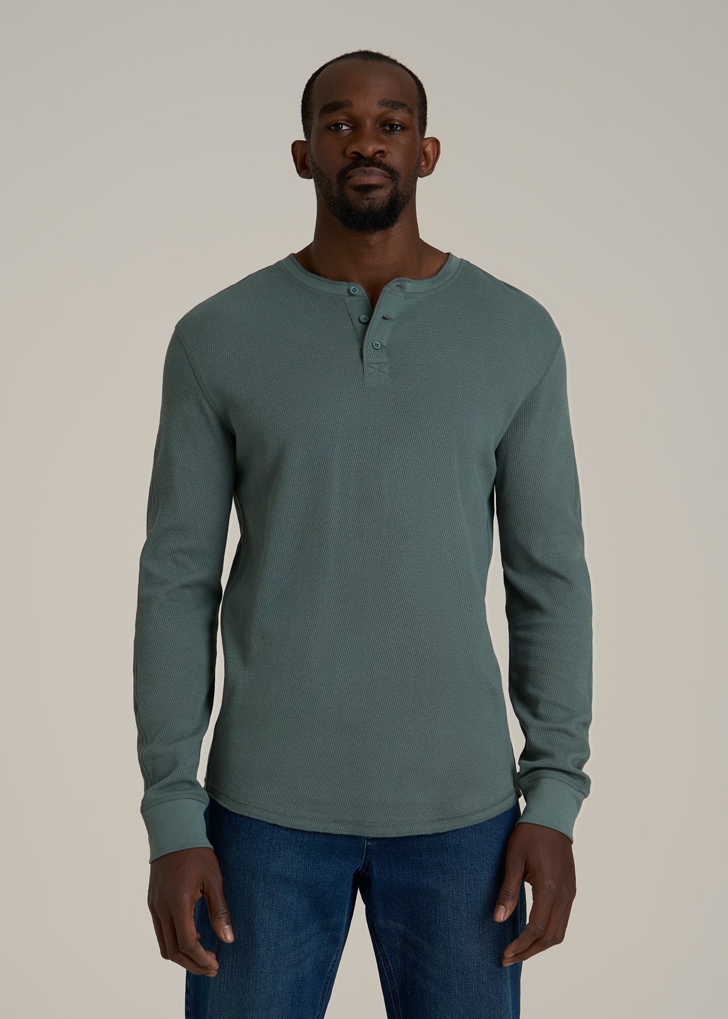 Double Honeycomb Thermal Long-Sleeve Henley Shirt for Tall Men in Balsam Green