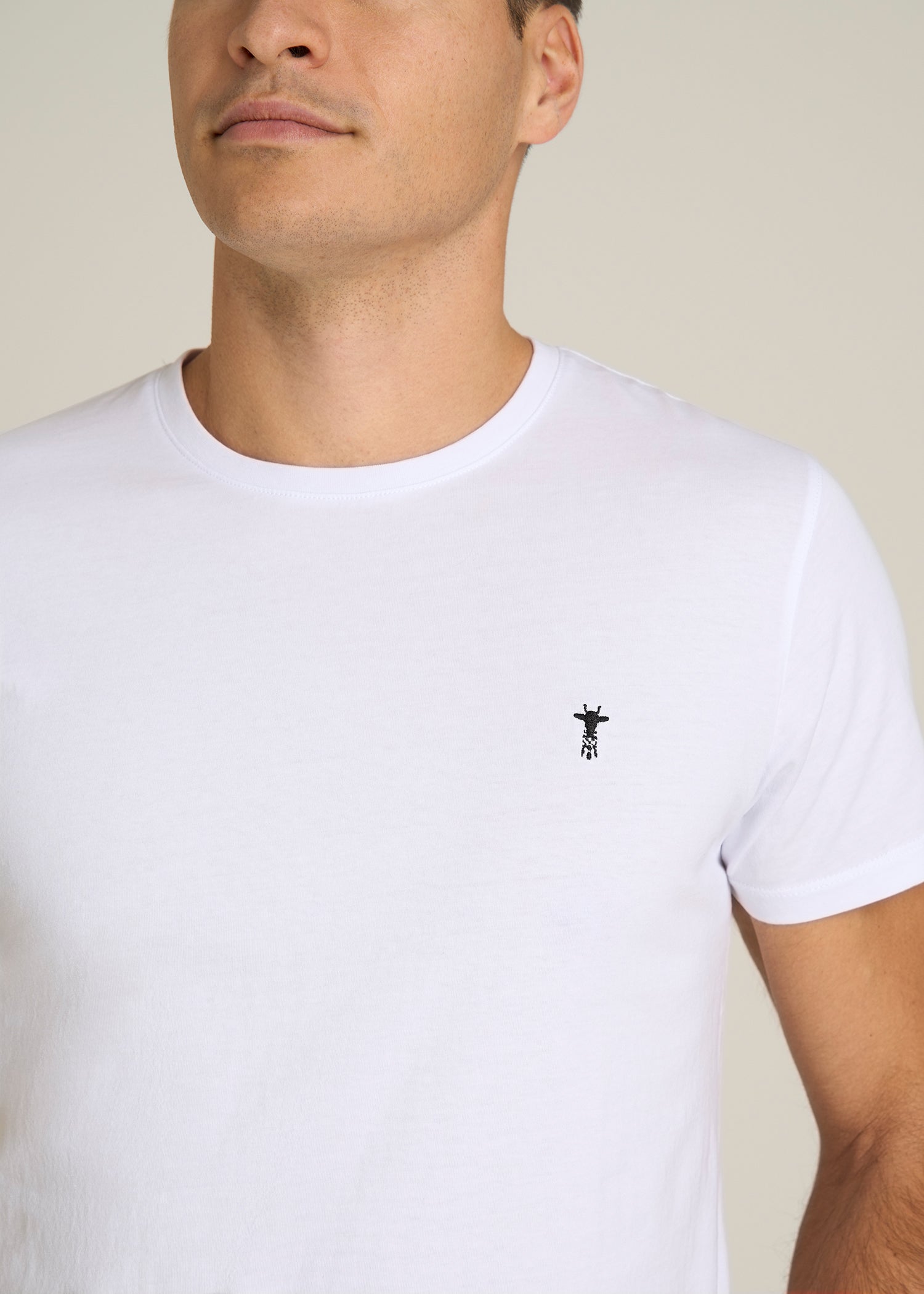MODERN-FIT Embroidered Logo Crewneck T-Shirt for Tall Men in White
