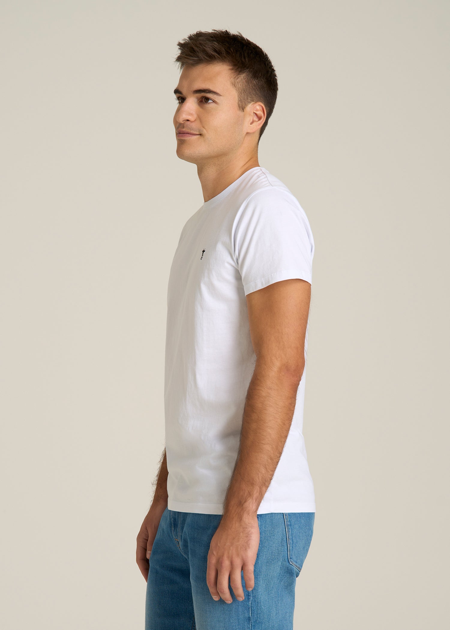 MODERN-FIT Embroidered Logo Crewneck T-Shirt for Tall Men in White