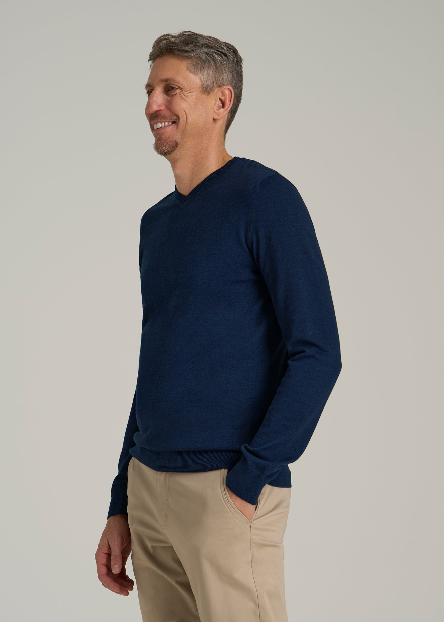 Everyday V-Neck Sweater for Tall Men in Patriot Blue