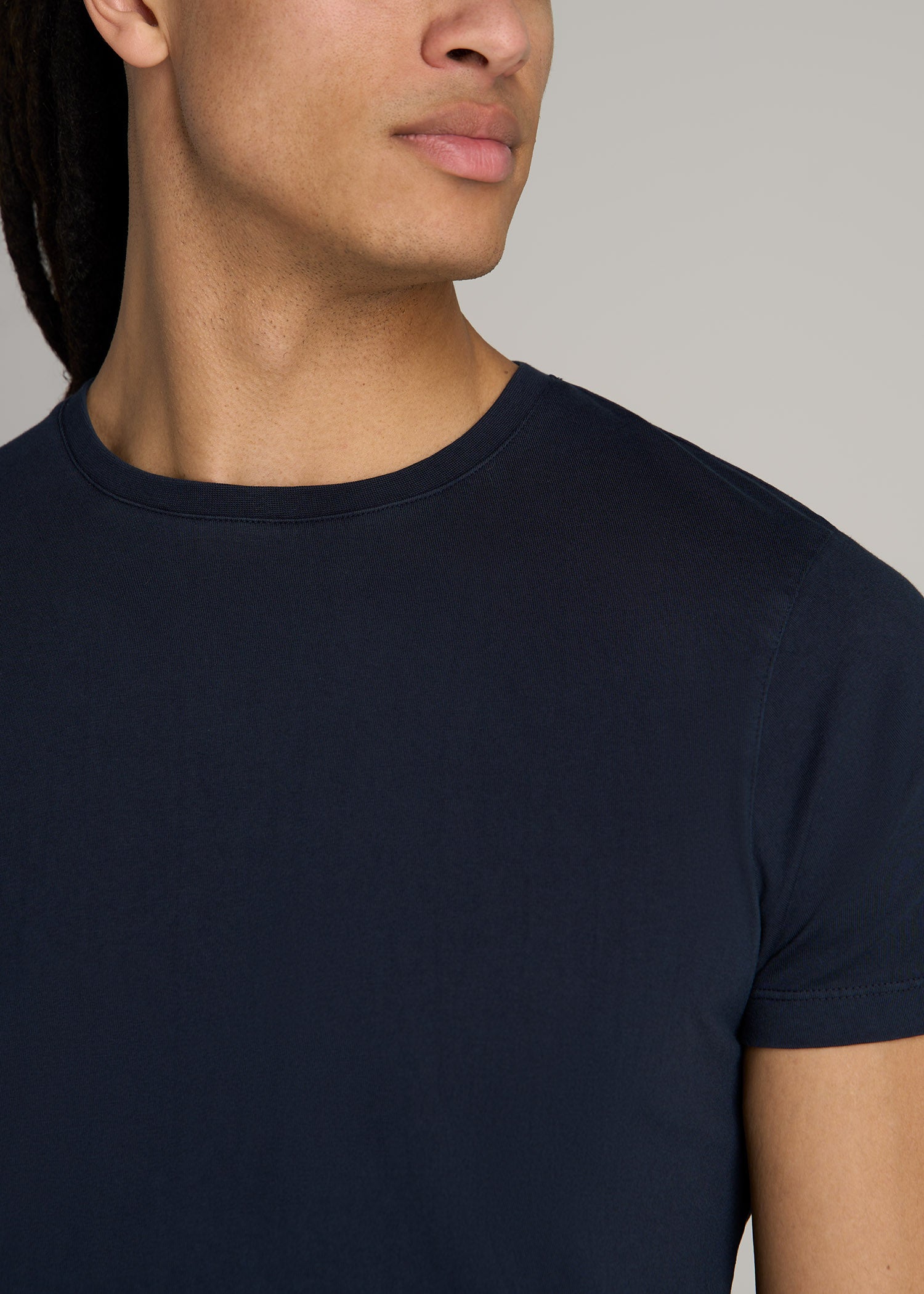Modern Fit Garment Dyed Cotton T-Shirt for Tall Men in Evening Blue