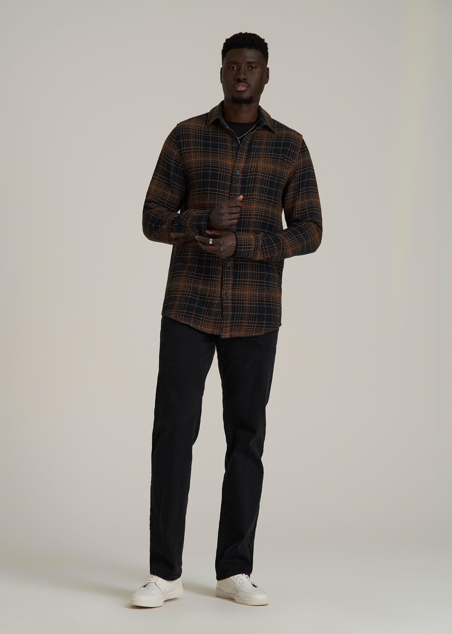 Lightweight Woven Overshirt for Tall Men in Black and Caramel Plaid