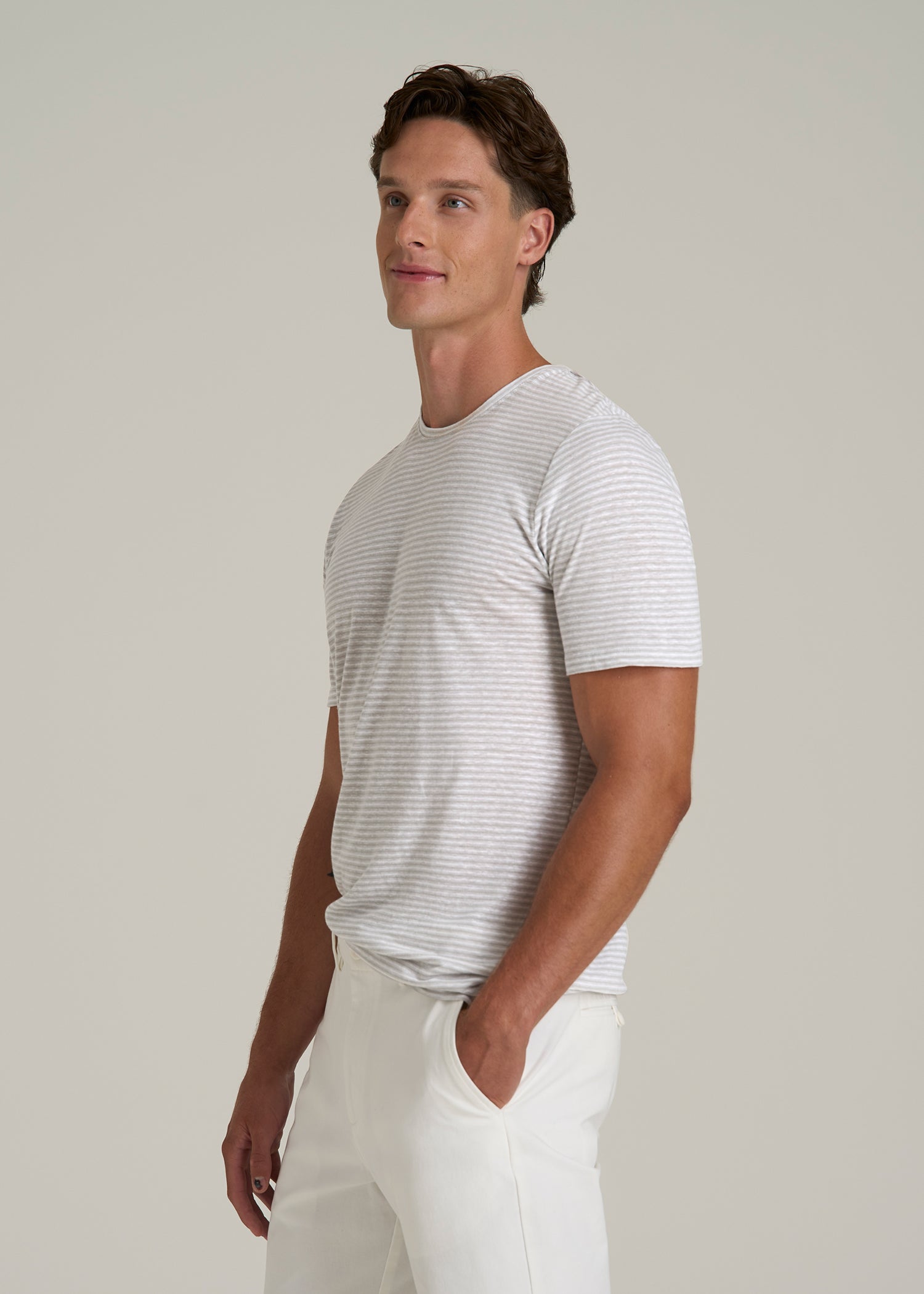 Linen Crewneck T-Shirt for Tall Men in Grey and White Mini Stripe