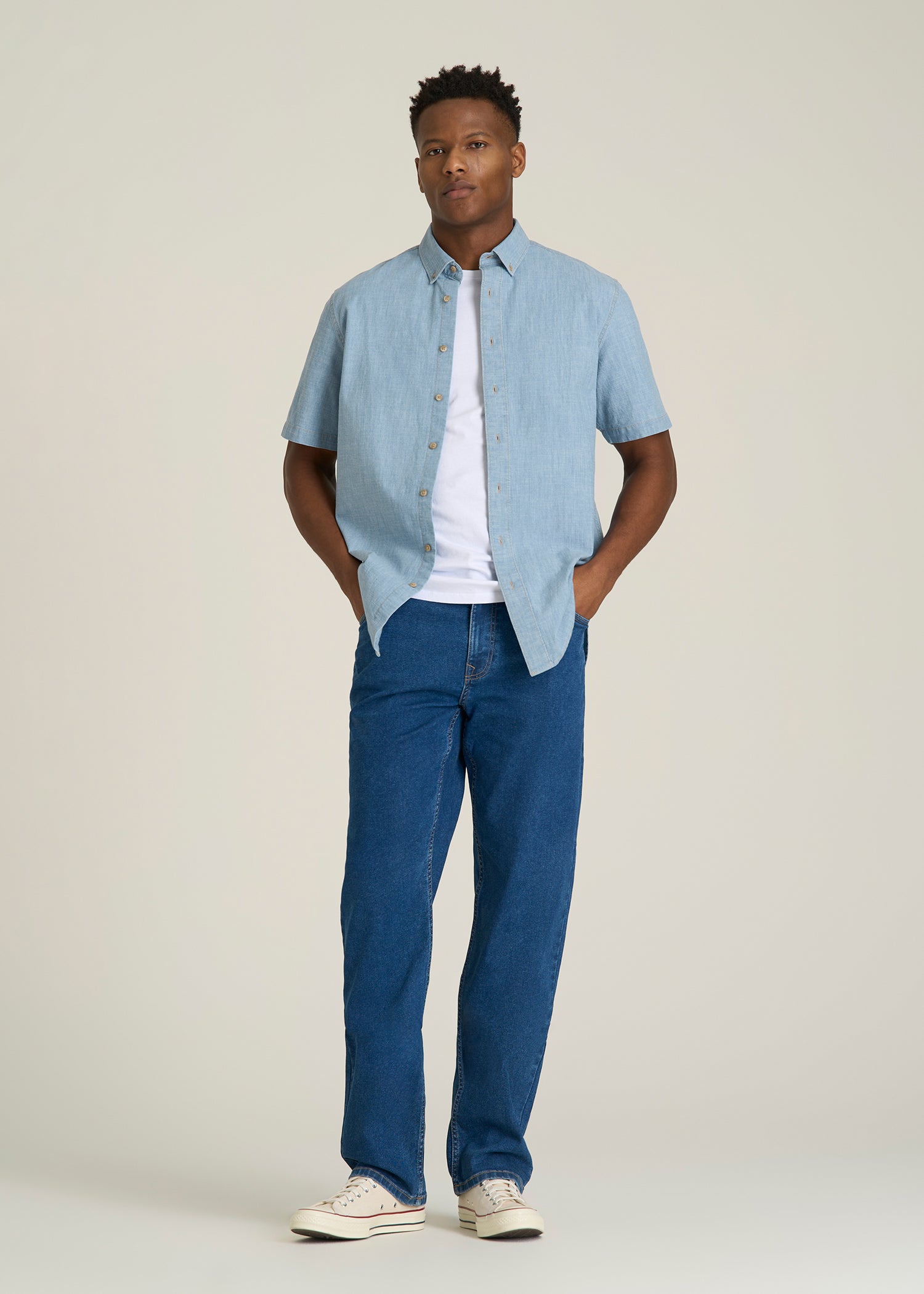 Short Sleeve Chambray Shirt for Tall Men in Light Blue Chambray