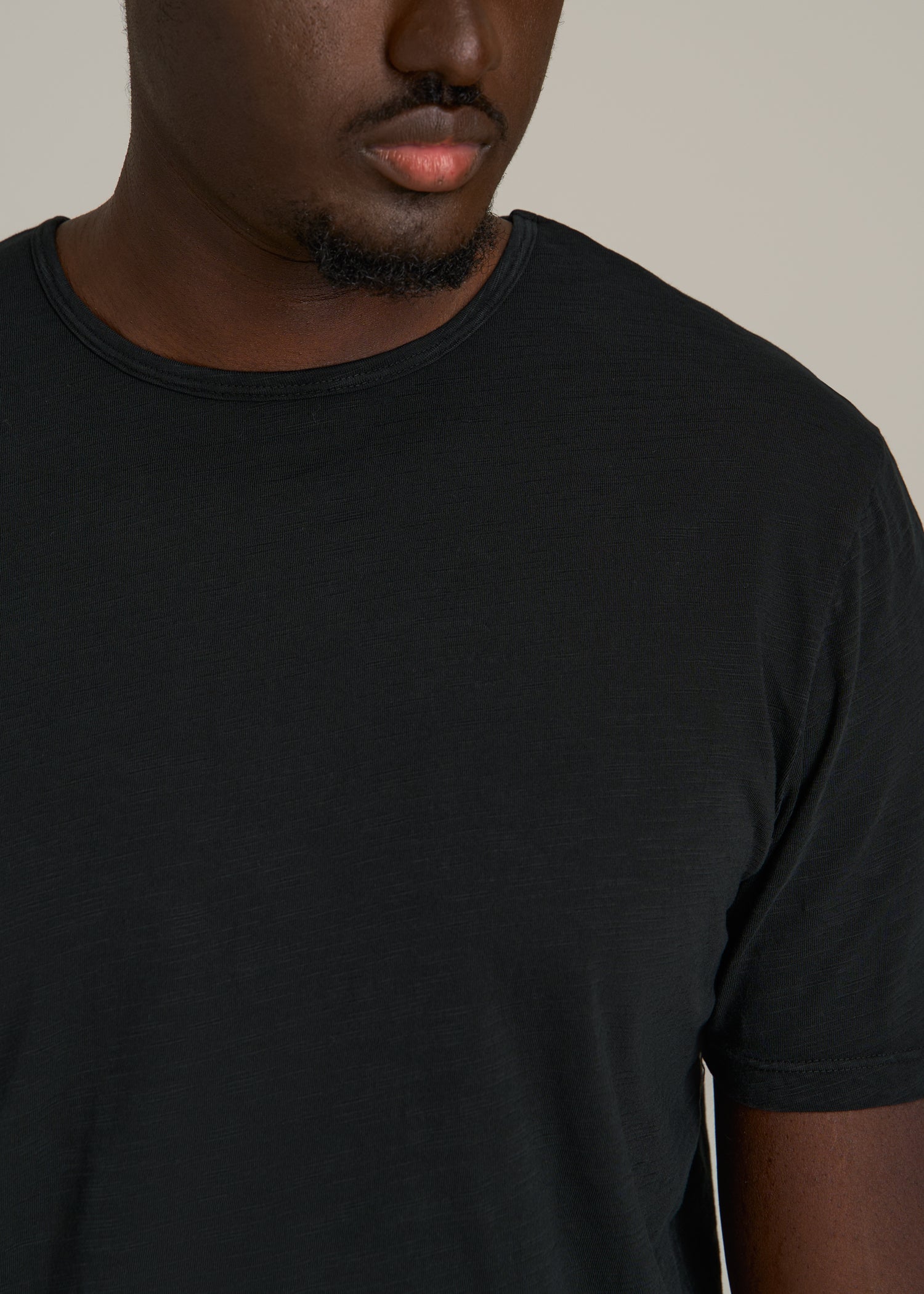 REGULAR-FIT Slub Tee for Tall Men in Black