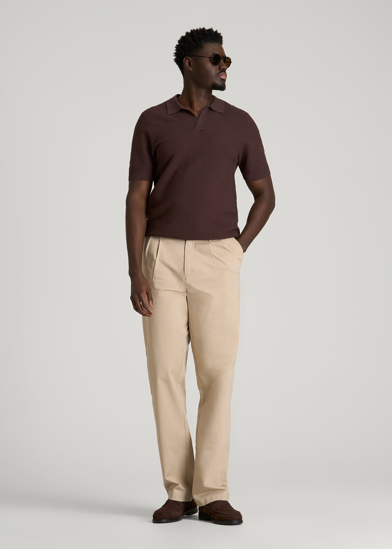 Stretch Commuter Pleated Chinos for Tall Men in Warm Taupe