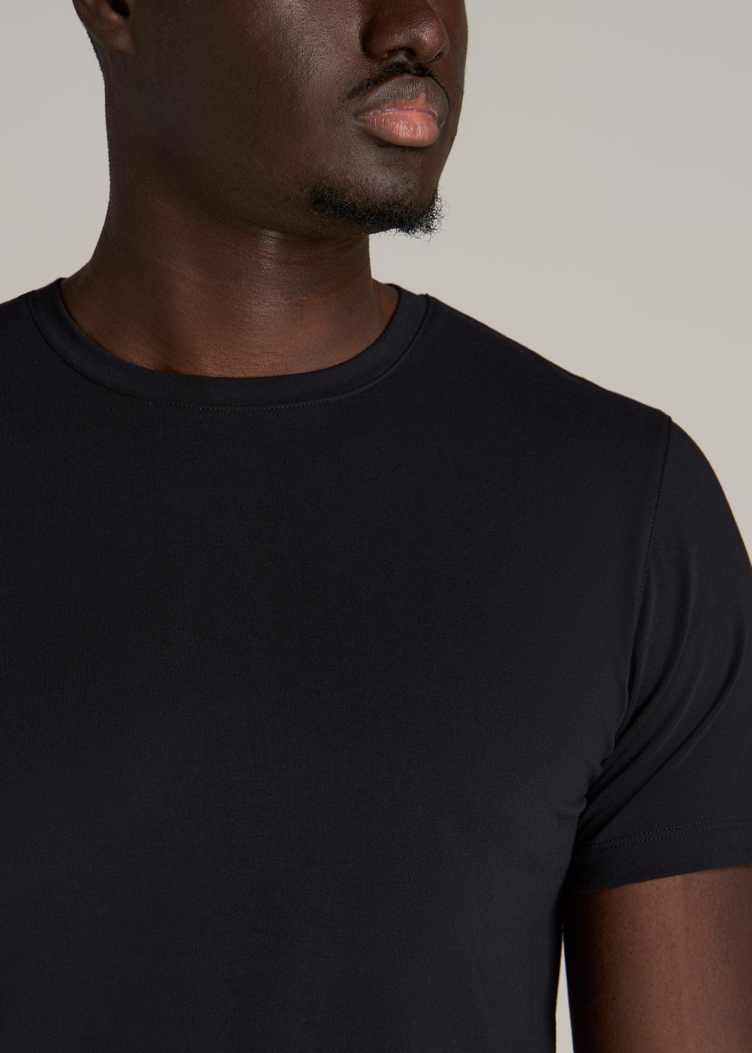 The Essential Modern Fit Crewneck Tee for Tall Men in Black