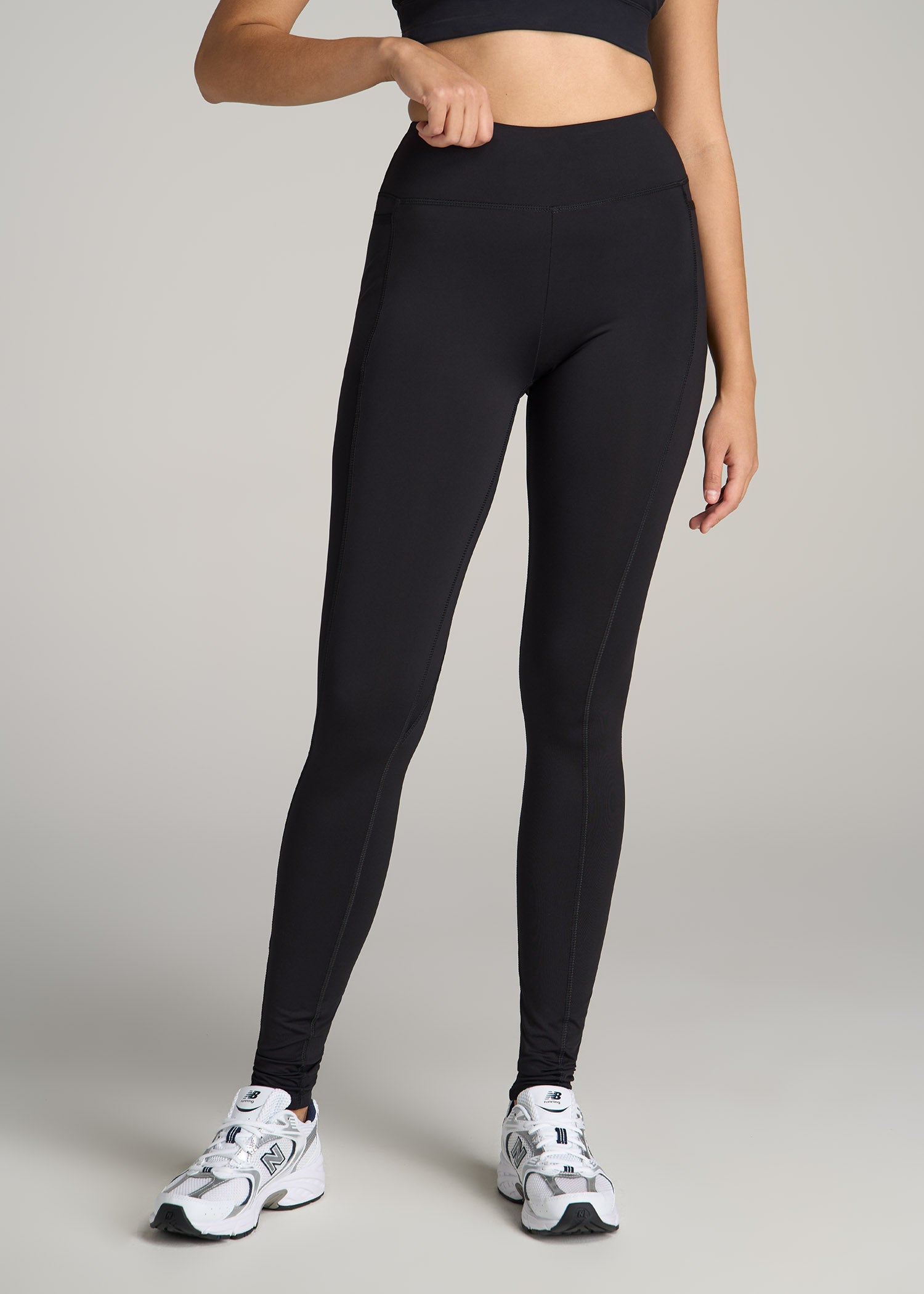 Bella Outer-Pocket Leggings for Tall Women in Black